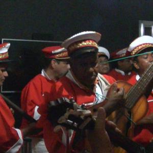 Visita à casa de devoto: canto das profecias