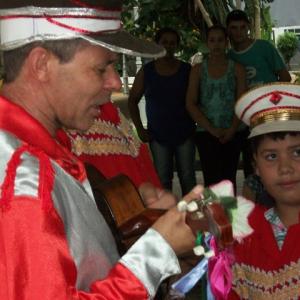Visita à casa de devoto: canto das profecias